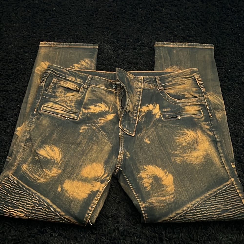 Men’s Jean - Picture 2 of 7